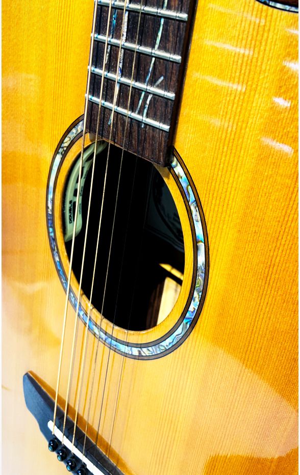 Violão Marques Gran Auditorium Aço Natural Verniz Ativo Double VA 193 Violão Marques Gran Auditorium Aço Natural Verniz Ativo Double VA 193