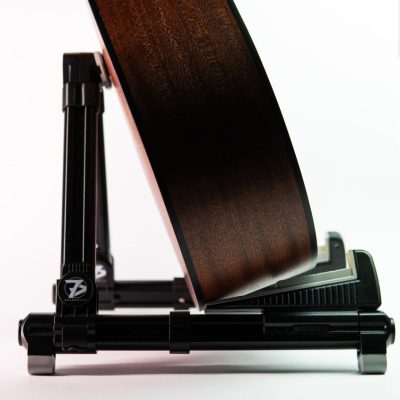 Kit Violao Classico Nylon + Capa + Suporte de Chão + Capo Sevenplay SP6 Kit Violao Classico Nylon + Capa + Suporte de Chão + Capo Sevenplay SP6