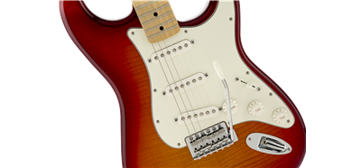 Guitarra Fender Standart Plus top Flamed Maple Mexicana open box