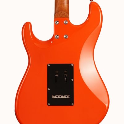 GUITARRA 2S 1H ESCALA CLARA ESCUDO BK ROAD STRIKER ORG TAGIMA GUITARRA 2S 1H ESCALA CLARA ESCUDO BK ROAD STRIKER ORG TAGIMA